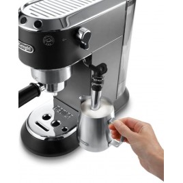 DeLonghi Dedica Style Ekspres ciśnieniowy EC 685.BK