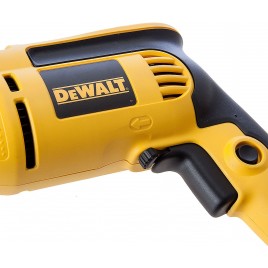 DeWALT DWD024S Elektryczna jednobiegowa wiertarka udarowa (650W/13mm)