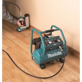 Makita AC001GZ Kompresor powietrza Li-ion XGT 40V, bez aku